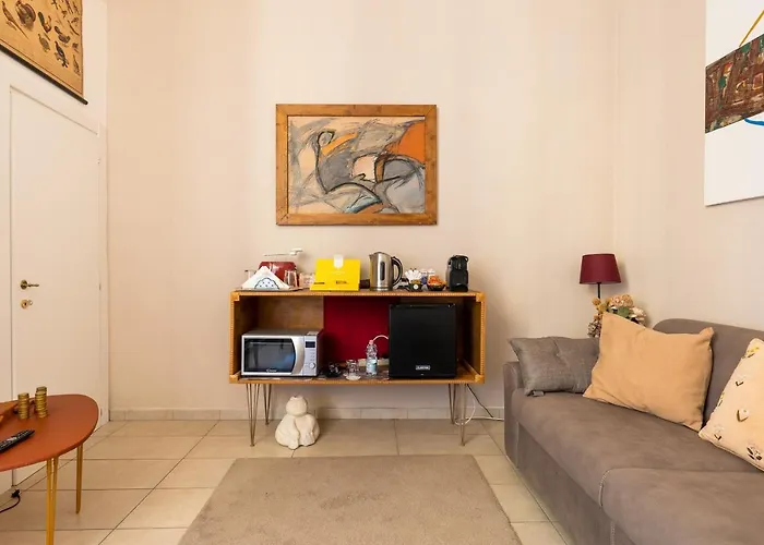 Belle Arti Gallery House